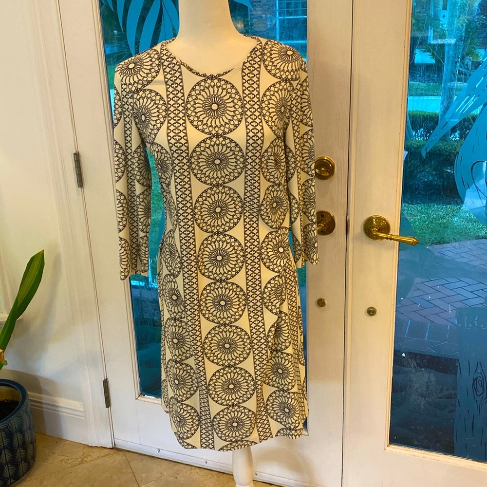 J.McLaughlin Catalina cloth cream dress M with black detail